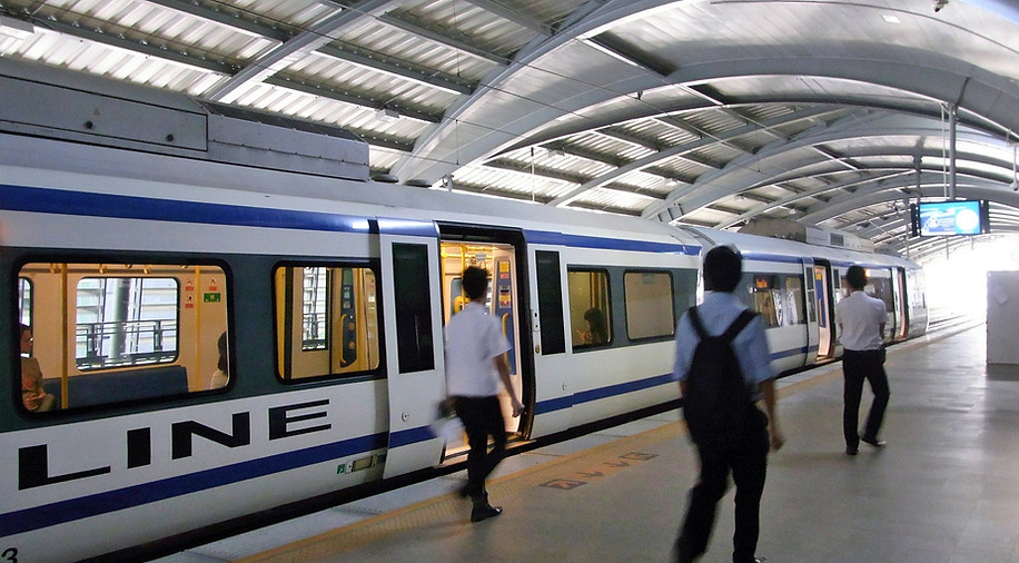Airport link