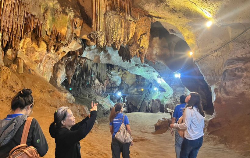 Chiang Dao Cave & 5 Hill Tribe villages